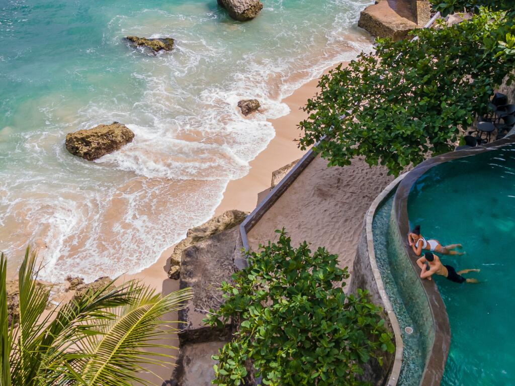 Up to 55% Off Luxury Bonus Escape