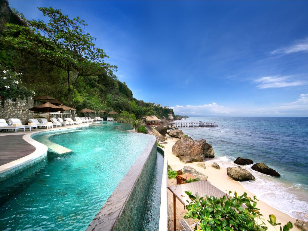 Save 48% Last Minute Luxury Bali Escape