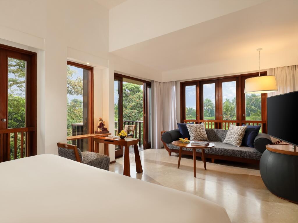 Impressive Forest Suite