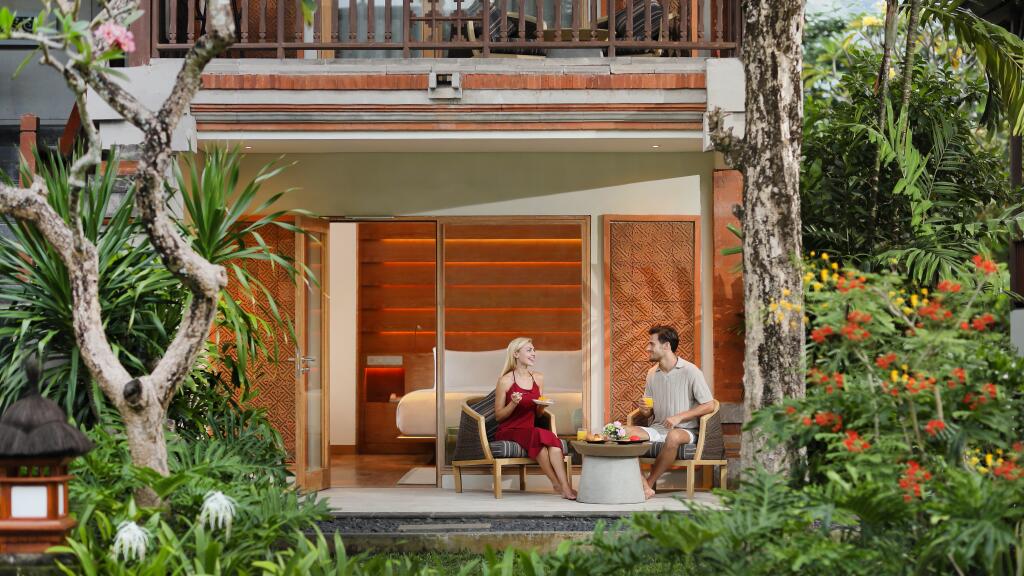 Garden Club Chalet