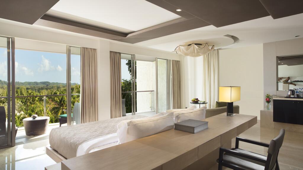 Resort View Suite