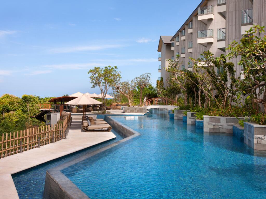RIMBA Forest Pool