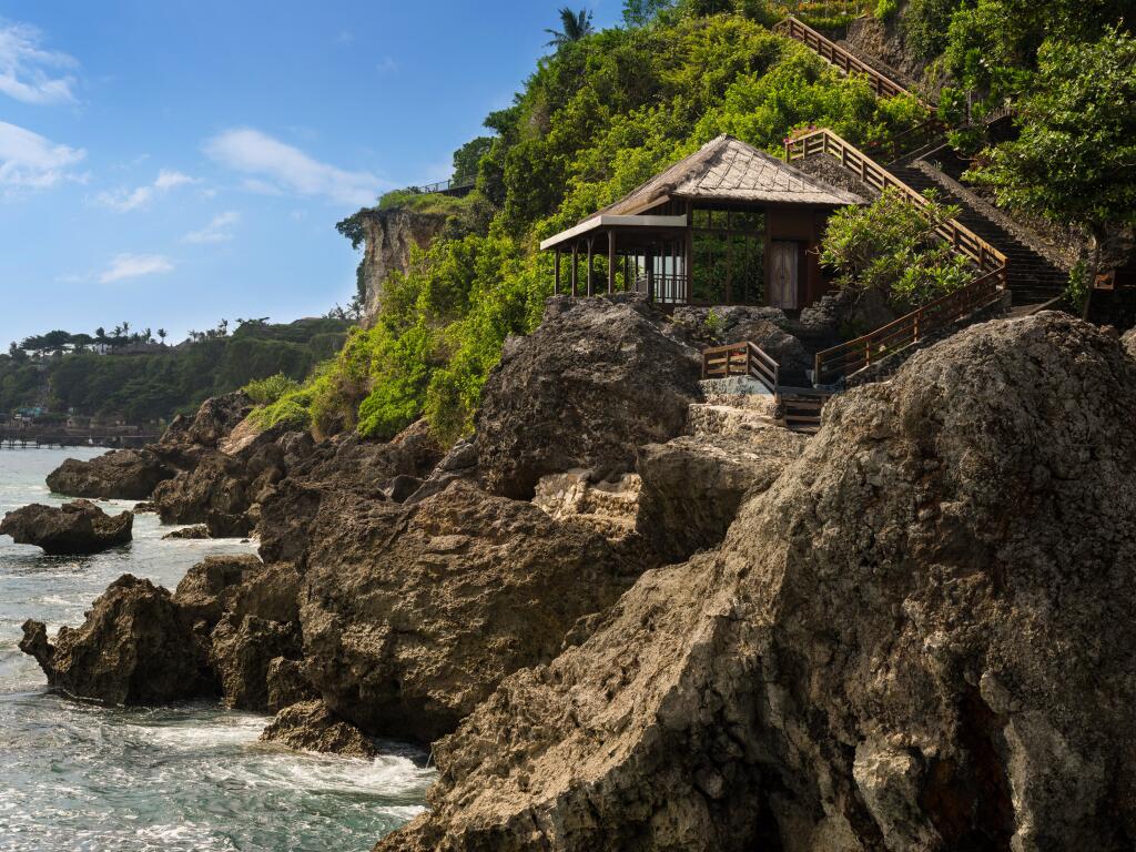 Spa on the Rock