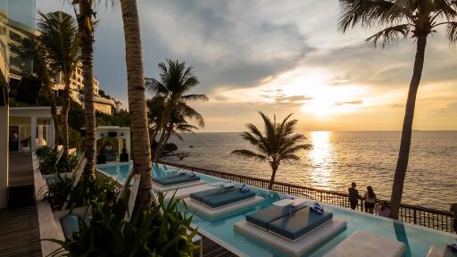Amavis Beach Club
