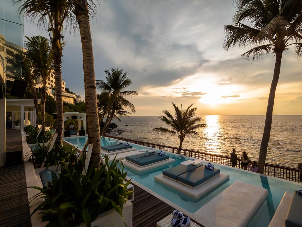 Escape to Lombok: Bonus Credit & Spa