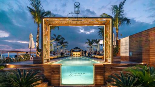 Rooftop Swimming Pool