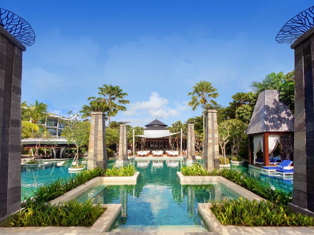 Luxury Bali Deal: Stay 7 & Pay for 5
