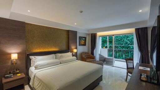 Deluxe Room with Balcony