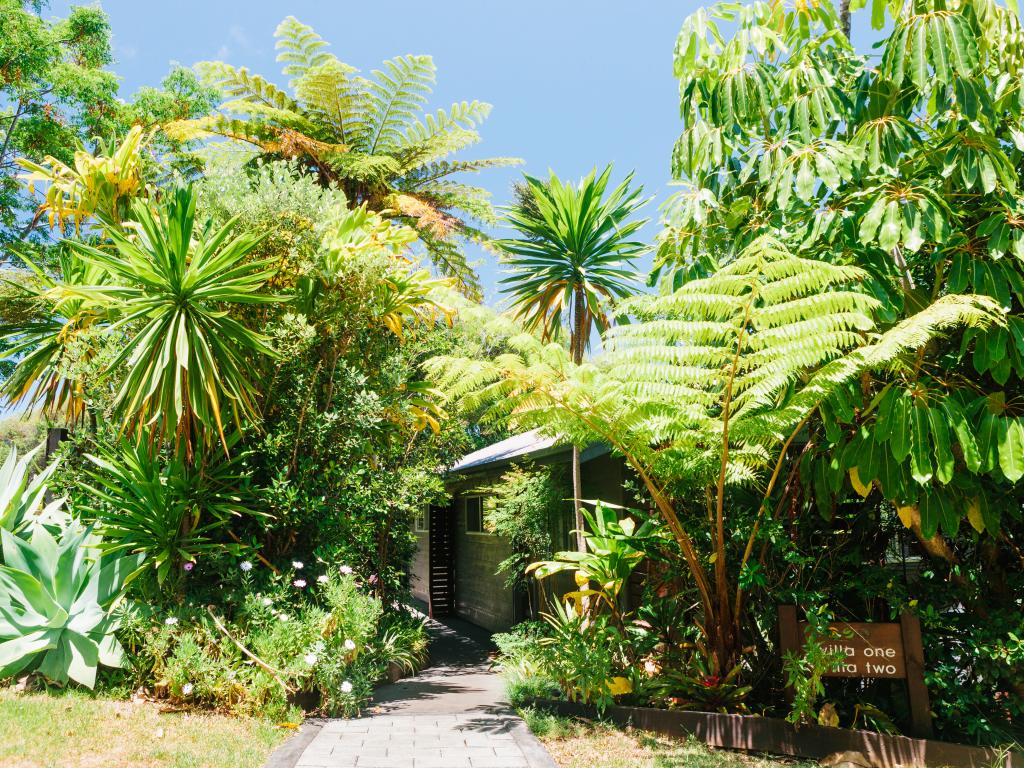 Broad Leaf Villas