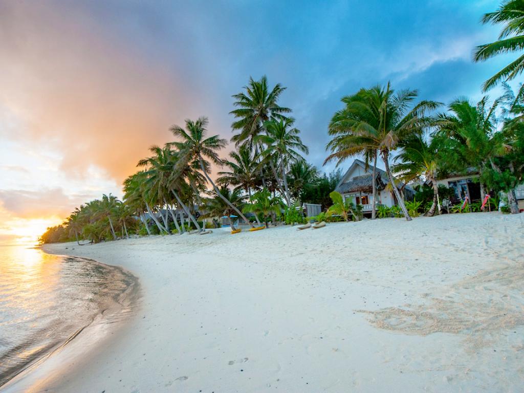 Luxe Beachfront: Save up to $2240