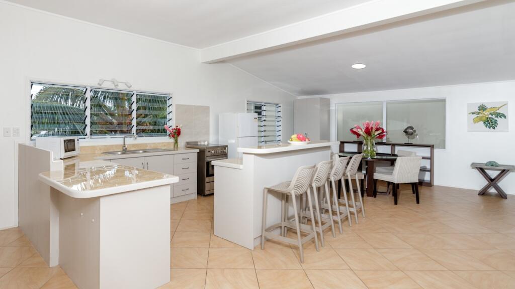 3 Bedroom Beachside Apartment