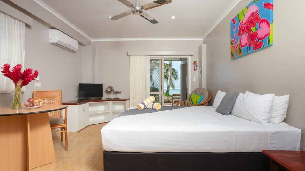 Studio Beachfront Apartment