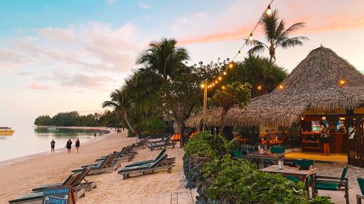 Sandals Restaurant & Barefoot Bar