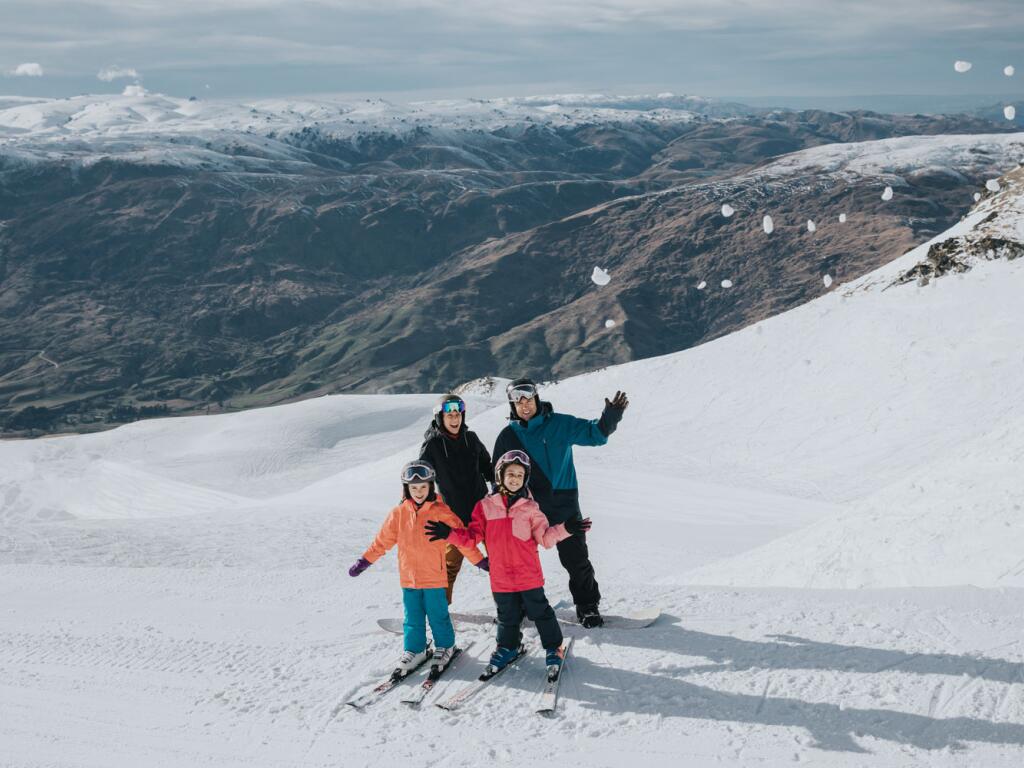 Queenstown Ski | Where to Ski and Snowboard in Queenstown New Zealand