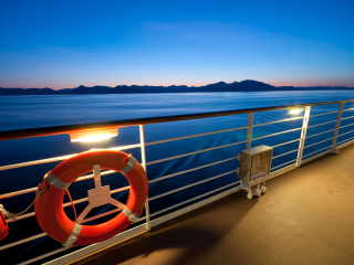 Cruises - Deck [HD]
