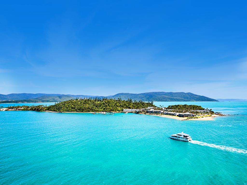 Escape to the Whitsundays: Stay 5 Nights & Pay 4
