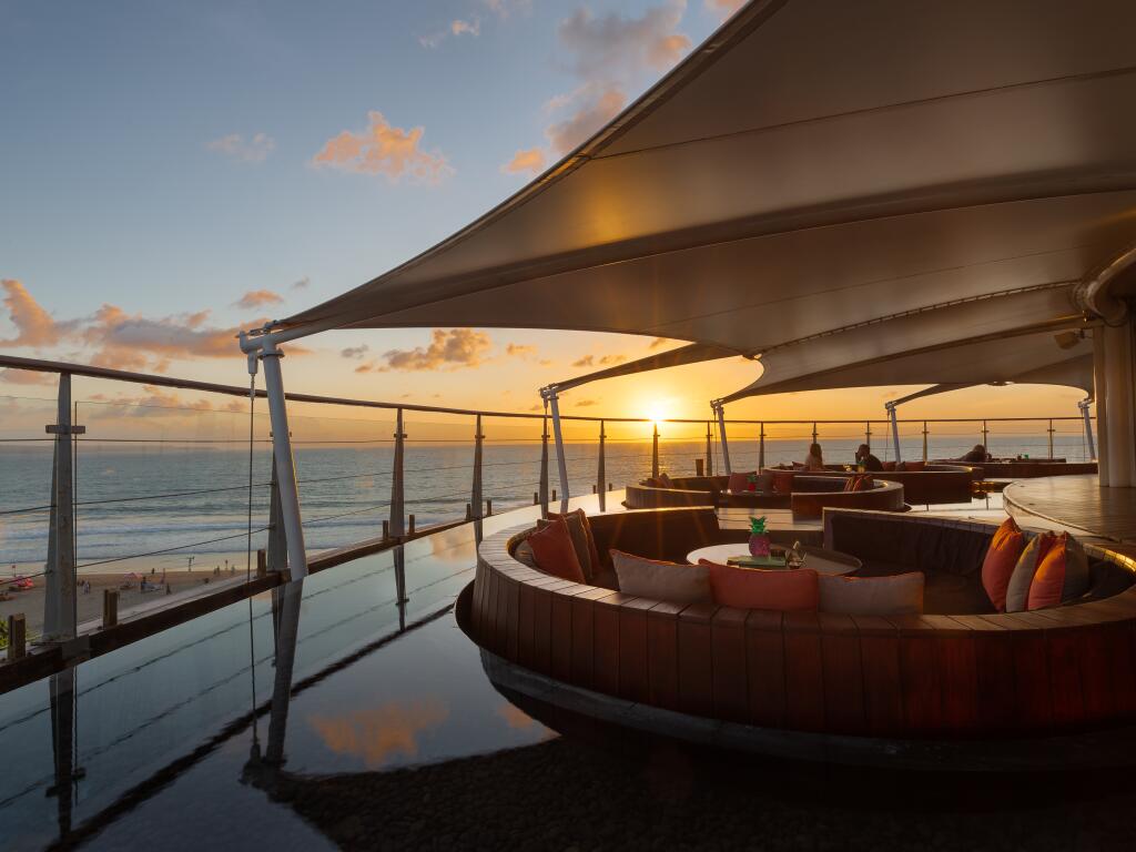 Beachfront Bali Luxury: Save up to 35%