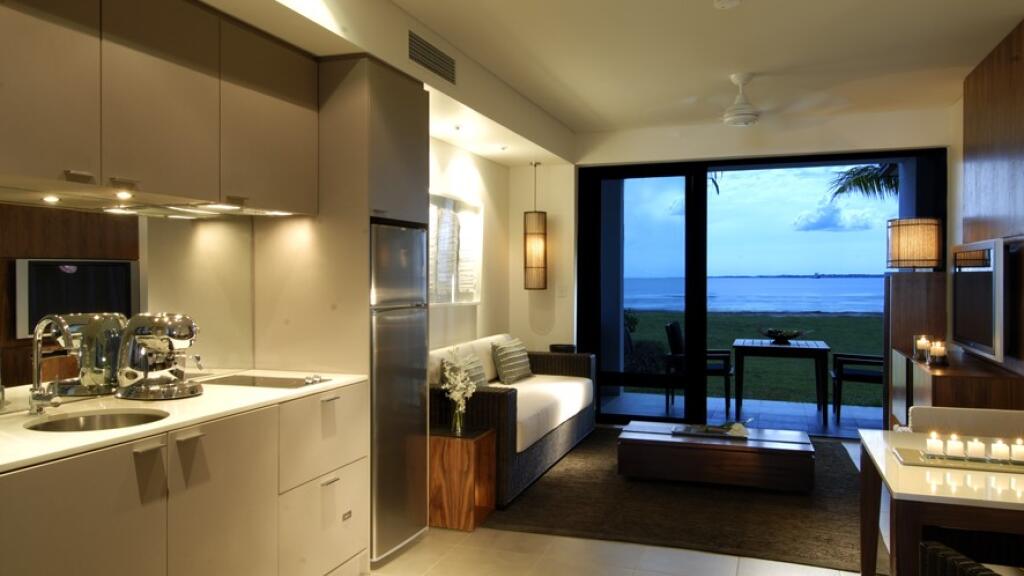 1 Bedroom Deluxe Beachfront