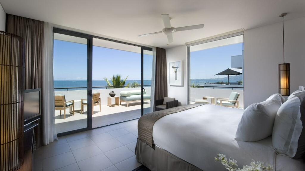 3 Bedroom Penthouse Beachfront