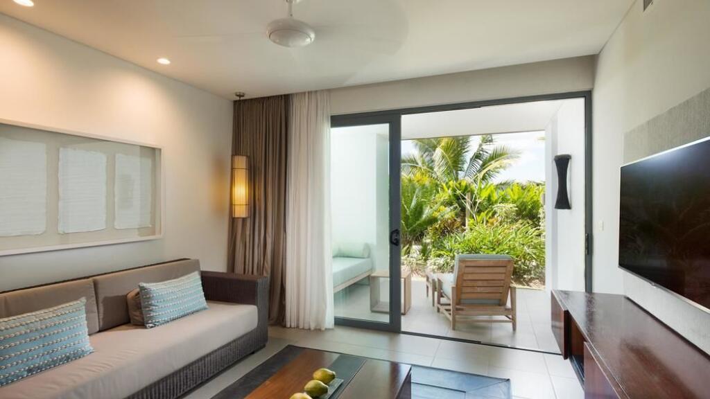 Garden View Guestroom