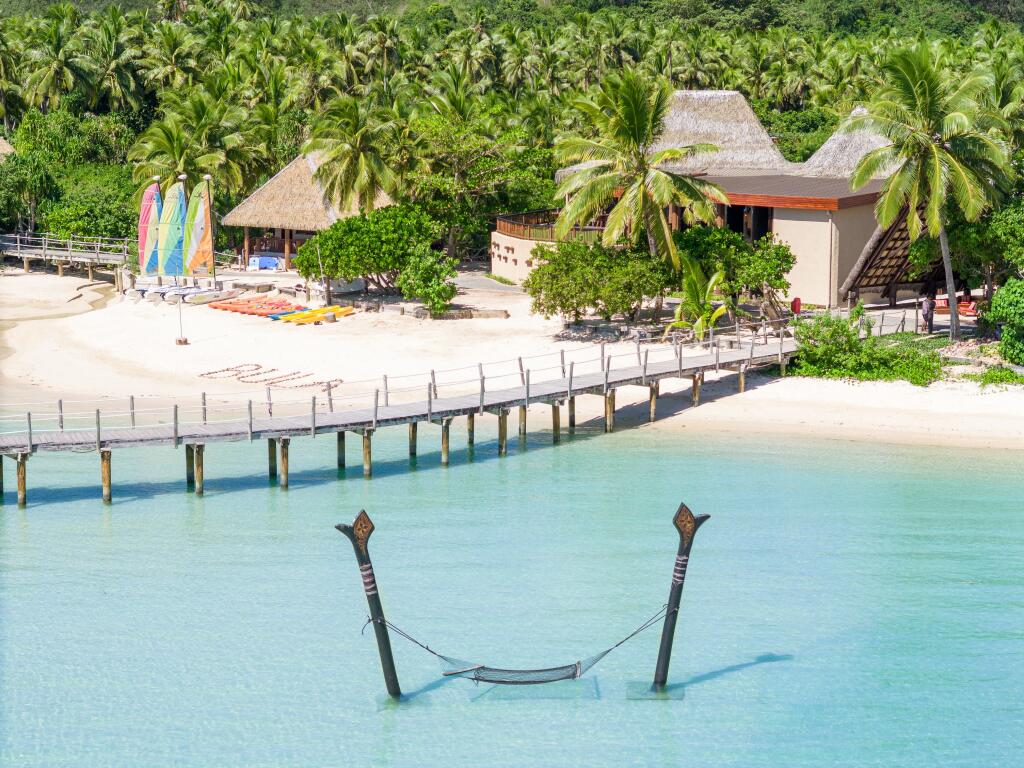 Dreamy Island Escape + Bonus Resort Credit