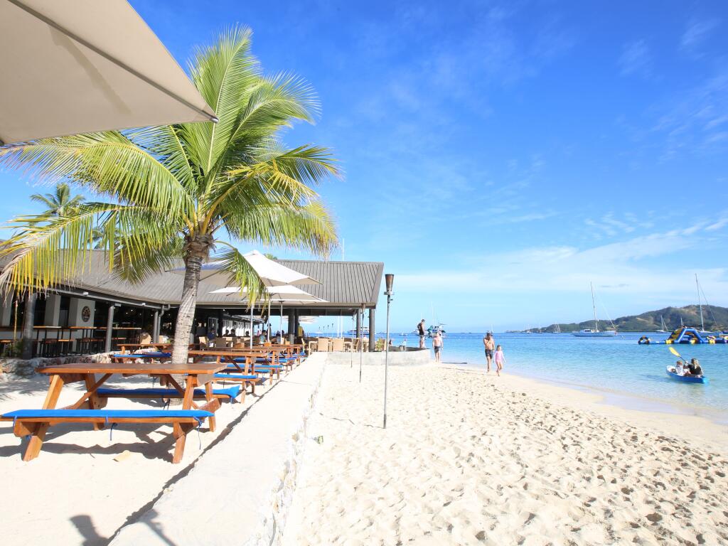 Family Island Fun: Save 41%