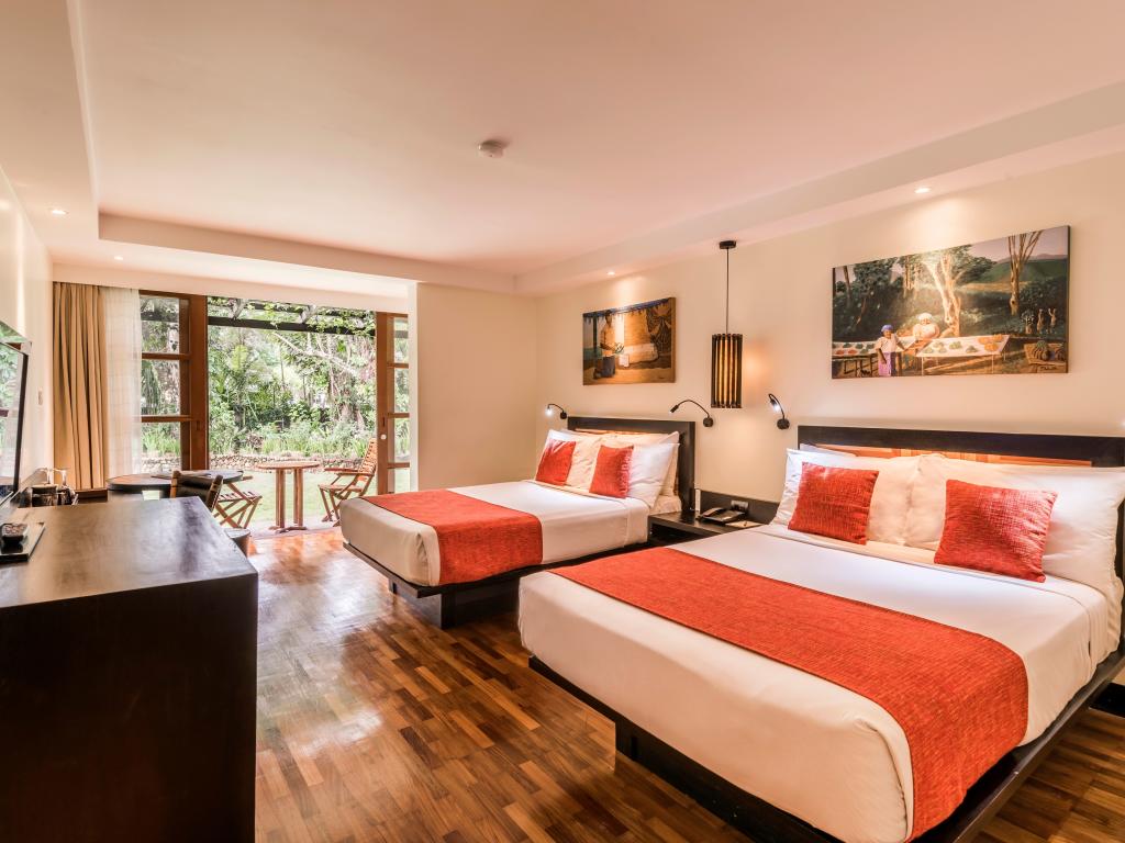 Garden View Room