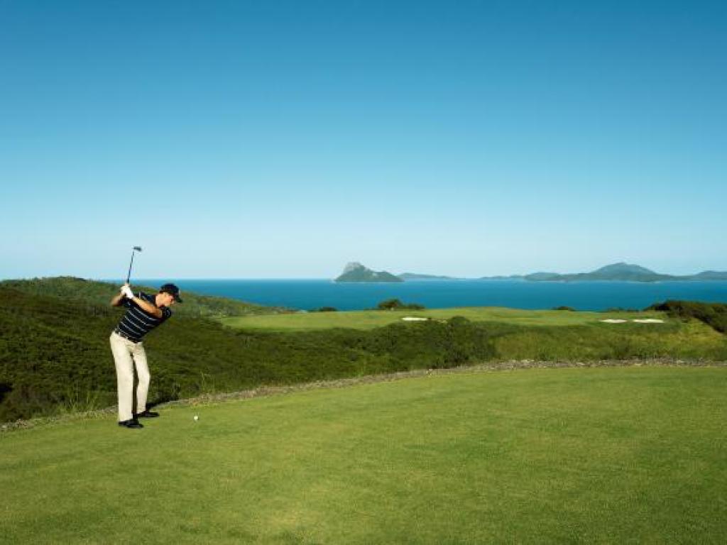 Hamilton Island Golf Package