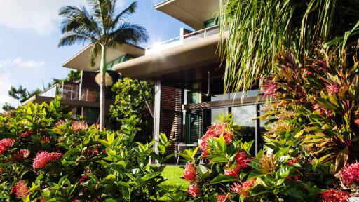 Yacht Club Villa