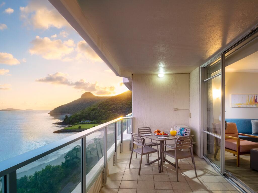 Free Night Apartment Style: Save $579