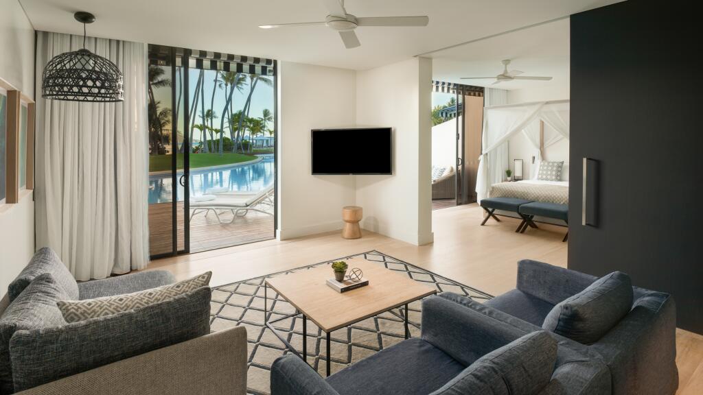 1 Bedroom Suite Pool Access