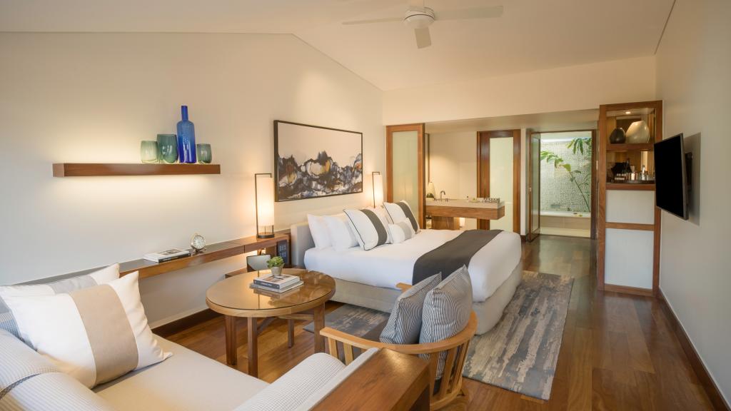 Retreat Courtyard Room
