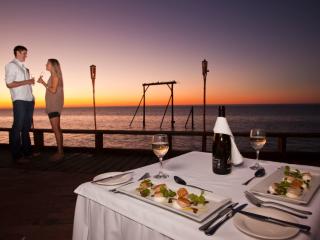 Romantic Island