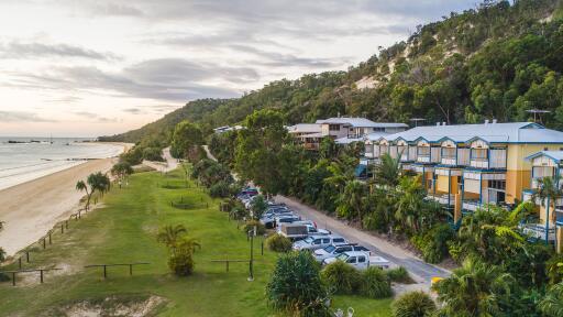 Deluxe Beachfront Villas