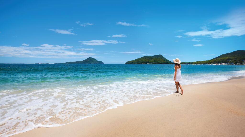 Mount Tomaree from Shoal Bay - Destination NSW