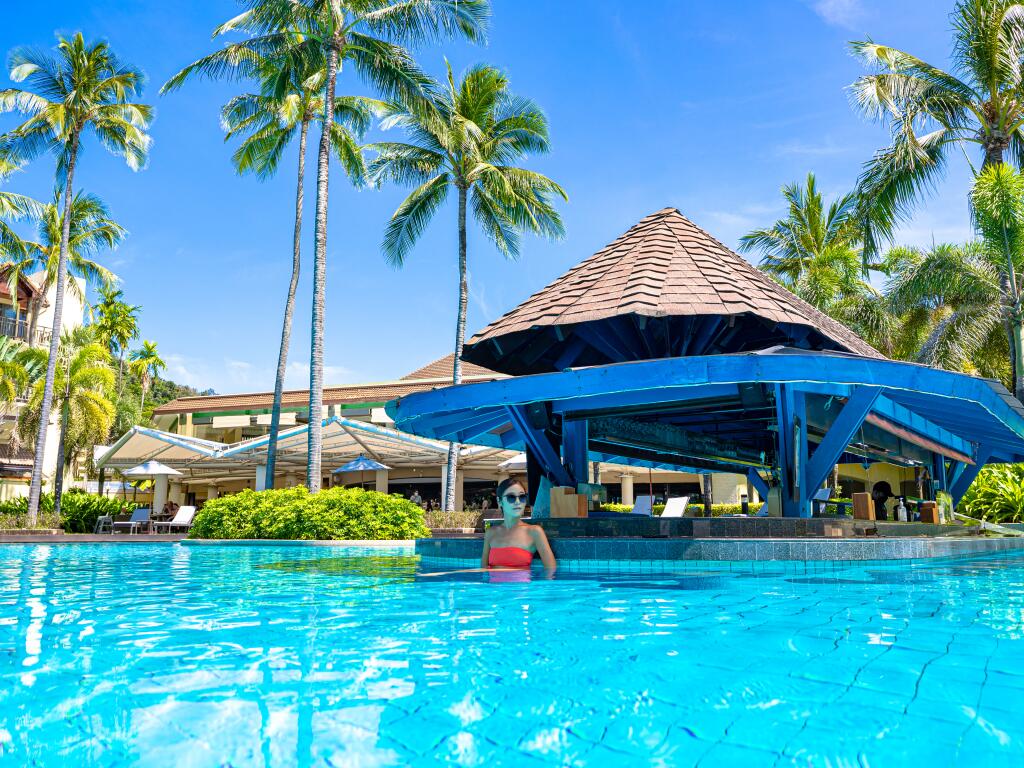Phuket Marriott Resort & Spa, Merlin Beach