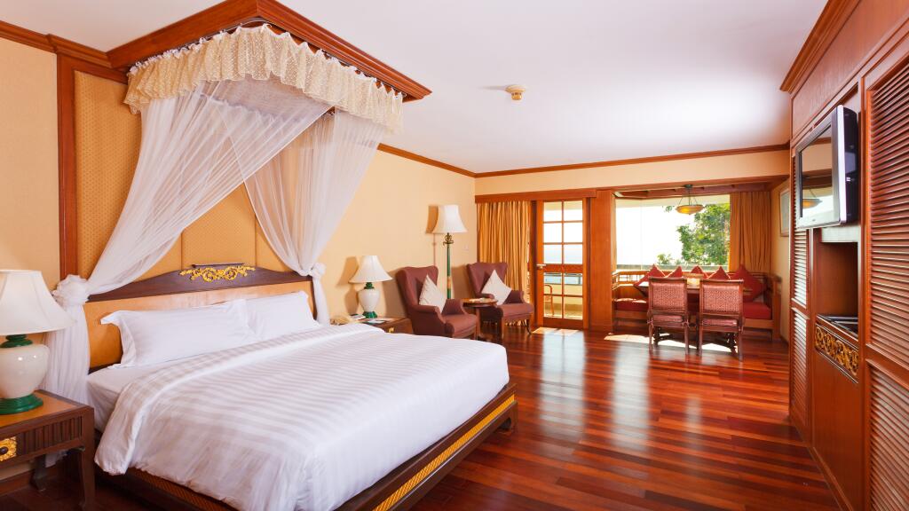 Grand Jacuzzi Suite