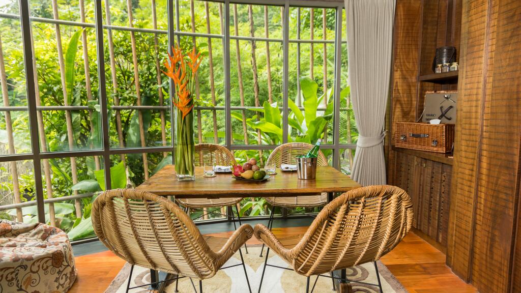 1 Bedroom Tree Pool House
