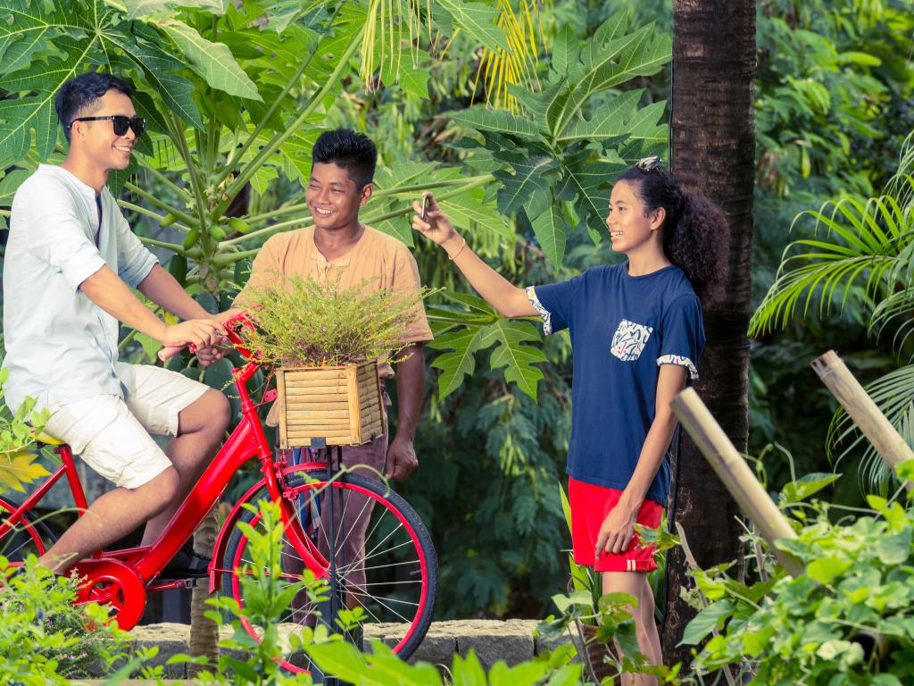 Garden Tour Activity