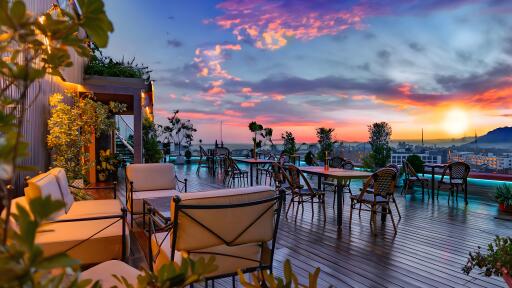 Moon Terrace