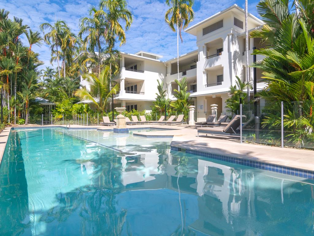 Port Douglas Beachside Getaway
