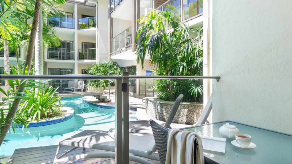 Studio Room Pool Deck