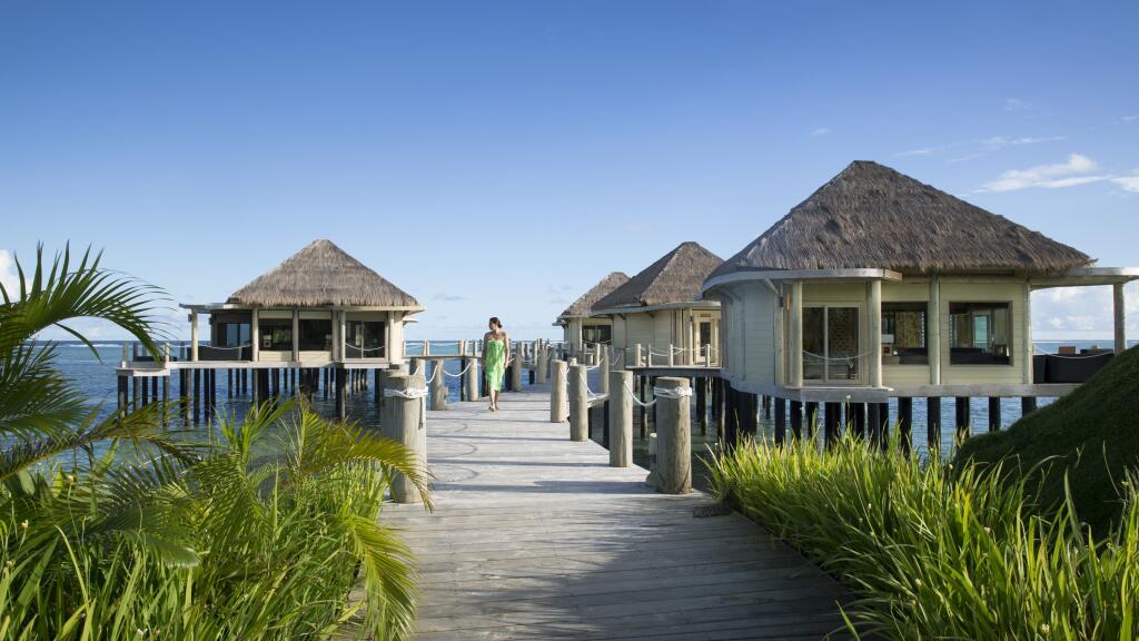 Overwater Fales