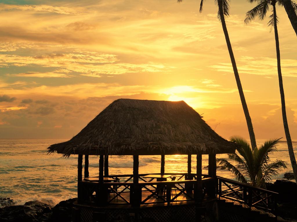 Discover Beautiful Samoa: Free Night + Bonus Extras