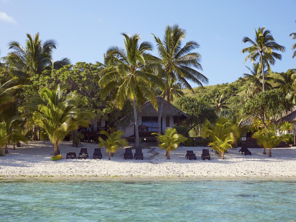 Aitutaki Paradise: Free Night + Food & Beverage Credit