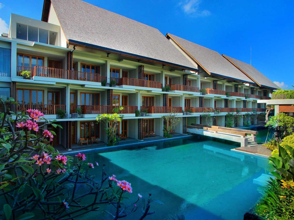 Beachfront Bali Bonus Getaway