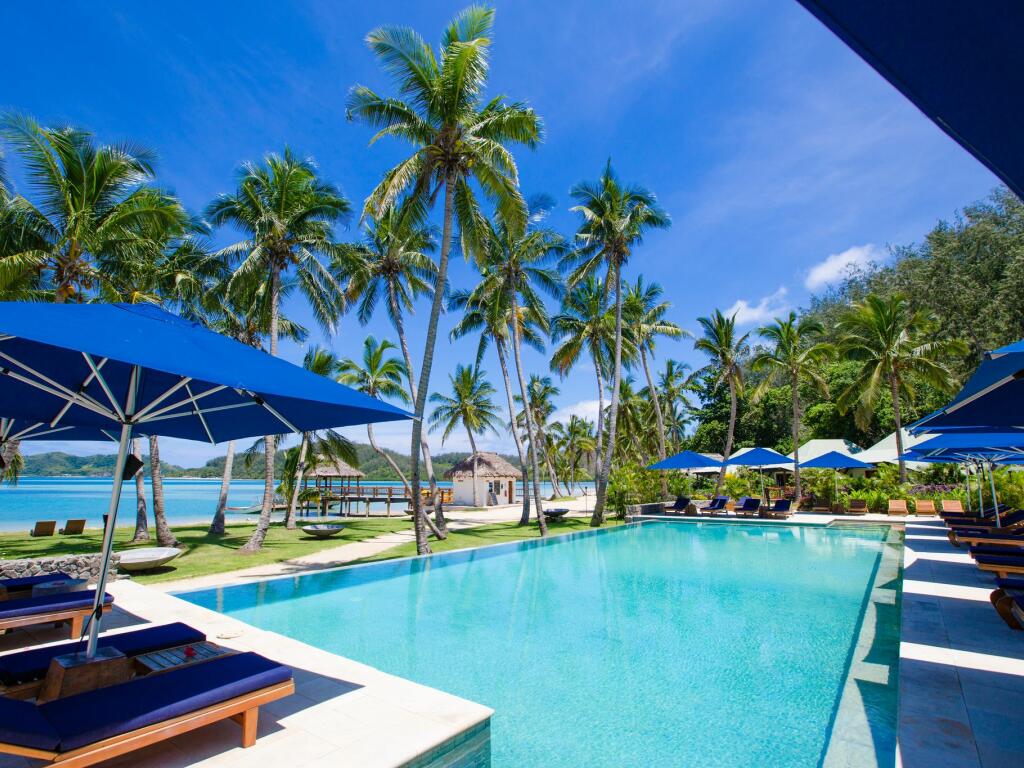 Romantic Island Escape: Save $1180