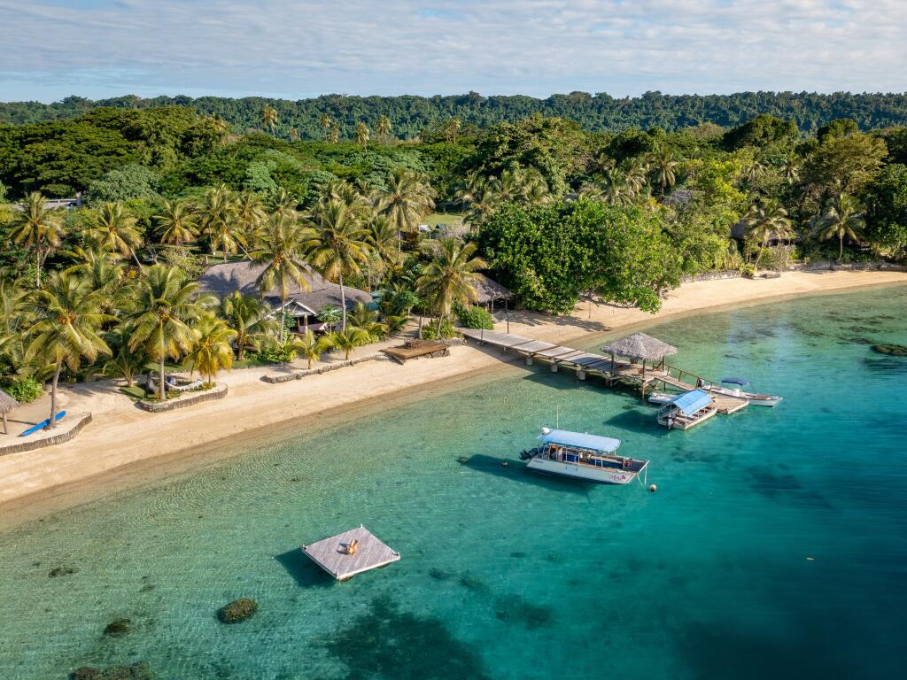 Santo Boutique Beachfront Gem