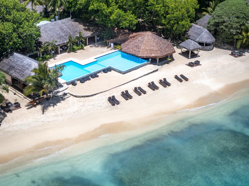 Adults Only Vanuatu Beach Escape: Save 44%