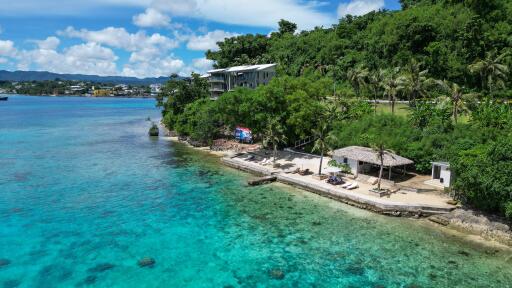 Snorkelers Cove